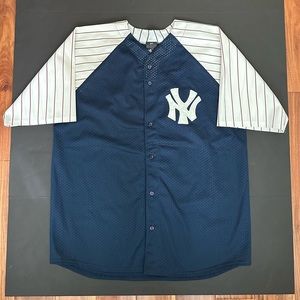 Majestic Yankees Jersey - XL